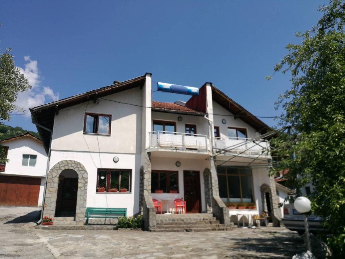 Самостоятелни Стаи В Къща За Гости Балкан Ribarica Extérieur photo