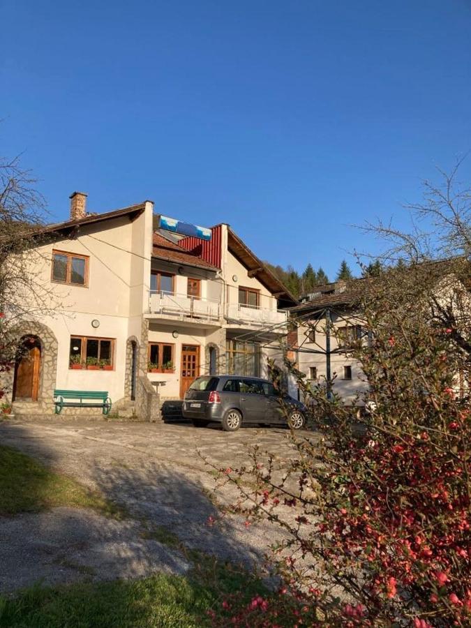 Самостоятелни Стаи В Къща За Гости Балкан Ribarica Extérieur photo